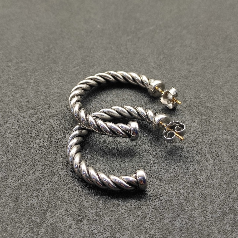 Elegant Silver Hoop Earrings David Yurman - Picture 2 of 8